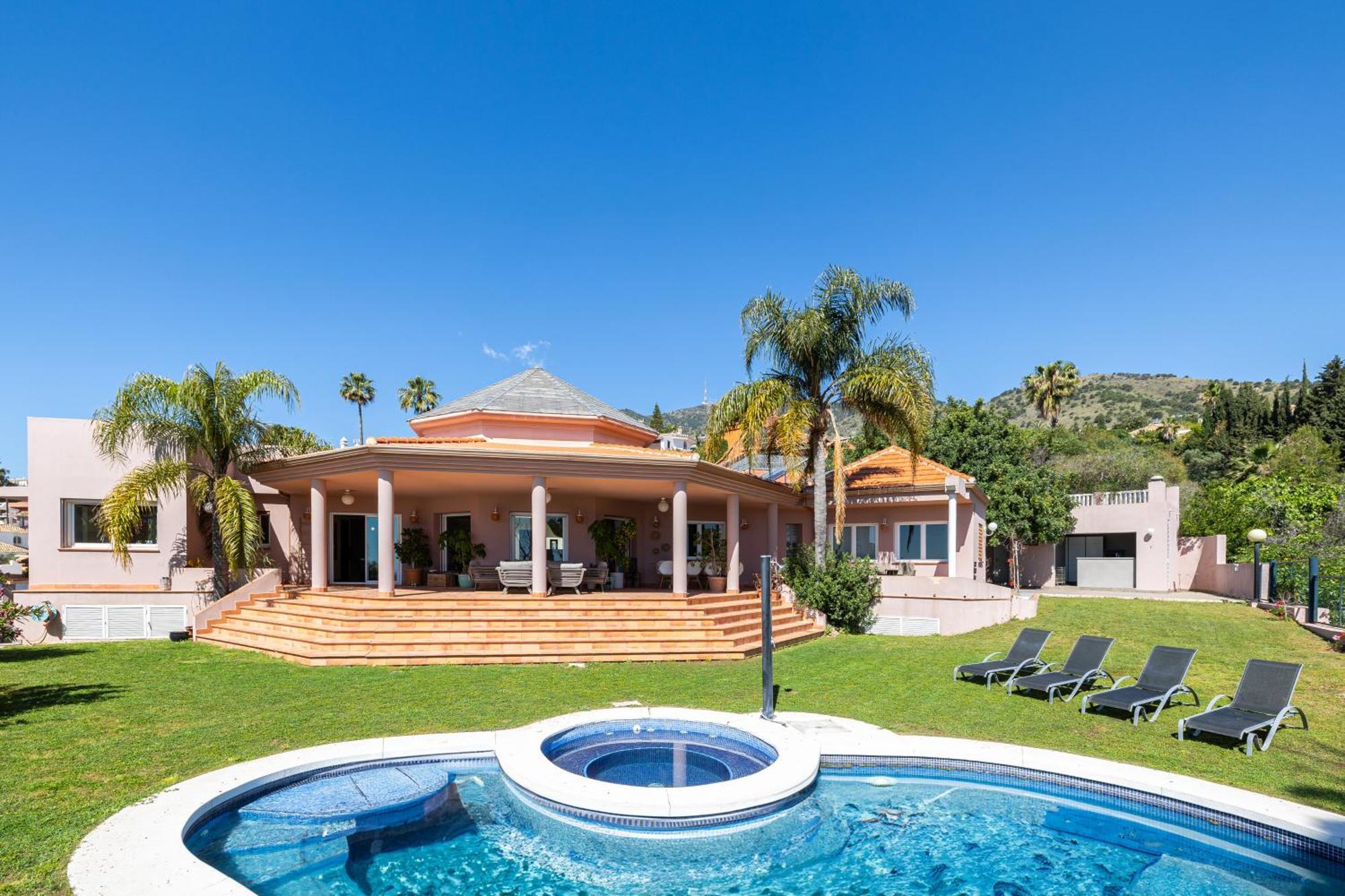Villa In Benalmadena Pueblo Экстерьер фото